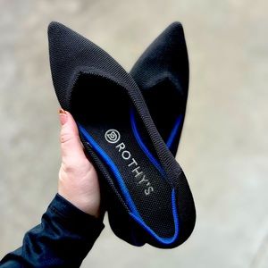 Rothy’s The Point - Black Solid sz. 8